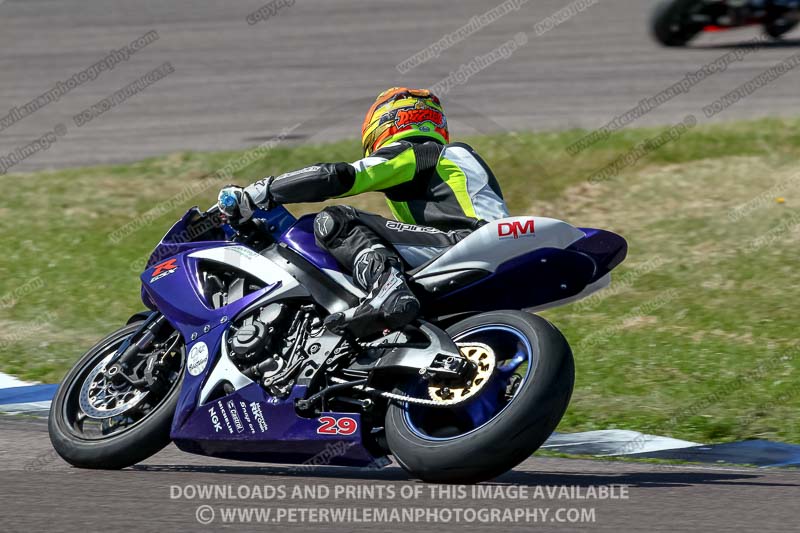 Rockingham no limits trackday;enduro digital images;event digital images;eventdigitalimages;no limits trackdays;peter wileman photography;racing digital images;rockingham raceway northamptonshire;rockingham trackday photographs;trackday digital images;trackday photos