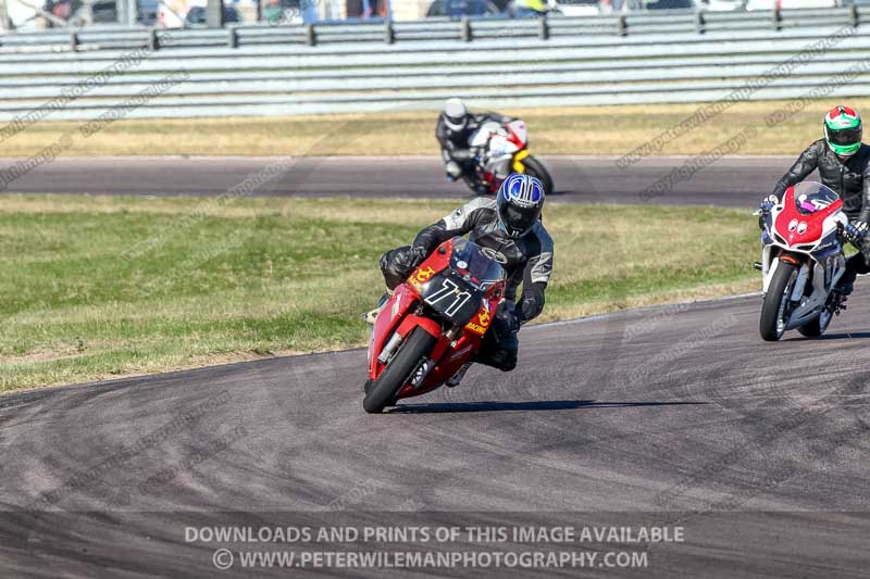 Rockingham no limits trackday;enduro digital images;event digital images;eventdigitalimages;no limits trackdays;peter wileman photography;racing digital images;rockingham raceway northamptonshire;rockingham trackday photographs;trackday digital images;trackday photos