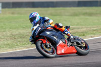 Rockingham-no-limits-trackday;enduro-digital-images;event-digital-images;eventdigitalimages;no-limits-trackdays;peter-wileman-photography;racing-digital-images;rockingham-raceway-northamptonshire;rockingham-trackday-photographs;trackday-digital-images;trackday-photos