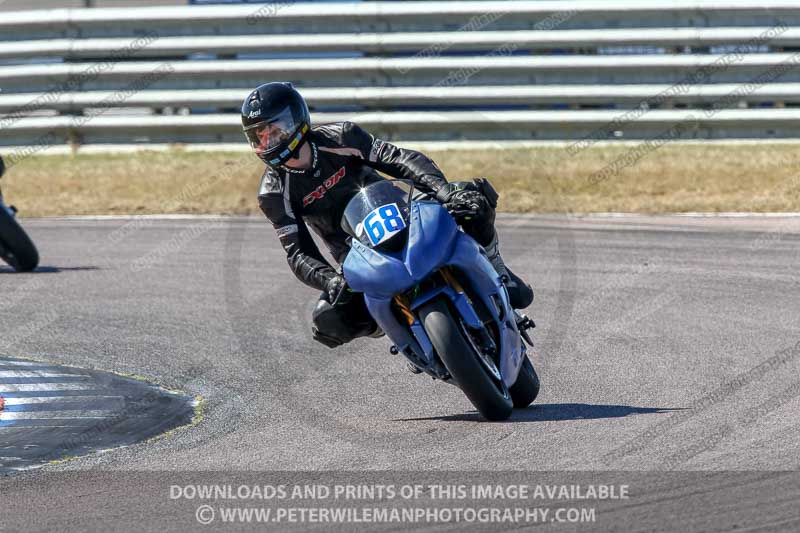 Rockingham no limits trackday;enduro digital images;event digital images;eventdigitalimages;no limits trackdays;peter wileman photography;racing digital images;rockingham raceway northamptonshire;rockingham trackday photographs;trackday digital images;trackday photos