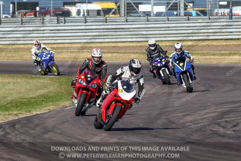 Rockingham no limits trackday;enduro digital images;event digital images;eventdigitalimages;no limits trackdays;peter wileman photography;racing digital images;rockingham raceway northamptonshire;rockingham trackday photographs;trackday digital images;trackday photos