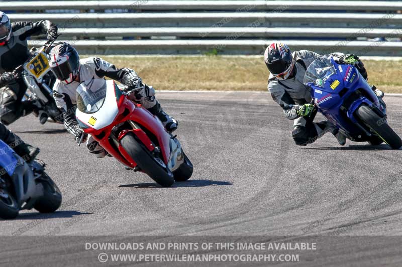 Rockingham no limits trackday;enduro digital images;event digital images;eventdigitalimages;no limits trackdays;peter wileman photography;racing digital images;rockingham raceway northamptonshire;rockingham trackday photographs;trackday digital images;trackday photos