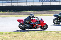 Rockingham-no-limits-trackday;enduro-digital-images;event-digital-images;eventdigitalimages;no-limits-trackdays;peter-wileman-photography;racing-digital-images;rockingham-raceway-northamptonshire;rockingham-trackday-photographs;trackday-digital-images;trackday-photos