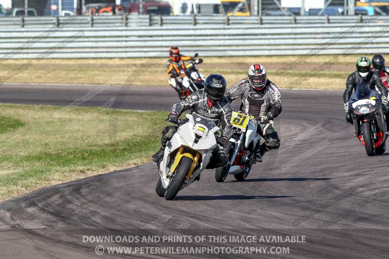 Rockingham no limits trackday;enduro digital images;event digital images;eventdigitalimages;no limits trackdays;peter wileman photography;racing digital images;rockingham raceway northamptonshire;rockingham trackday photographs;trackday digital images;trackday photos