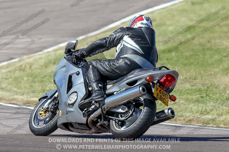 Rockingham no limits trackday;enduro digital images;event digital images;eventdigitalimages;no limits trackdays;peter wileman photography;racing digital images;rockingham raceway northamptonshire;rockingham trackday photographs;trackday digital images;trackday photos