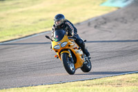 Rockingham-no-limits-trackday;enduro-digital-images;event-digital-images;eventdigitalimages;no-limits-trackdays;peter-wileman-photography;racing-digital-images;rockingham-raceway-northamptonshire;rockingham-trackday-photographs;trackday-digital-images;trackday-photos