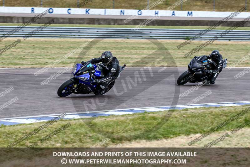 Rockingham no limits trackday;enduro digital images;event digital images;eventdigitalimages;no limits trackdays;peter wileman photography;racing digital images;rockingham raceway northamptonshire;rockingham trackday photographs;trackday digital images;trackday photos