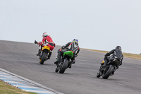 donington-no-limits-trackday;donington-park-photographs;donington-trackday-photographs;no-limits-trackdays;peter-wileman-photography;trackday-digital-images;trackday-photos