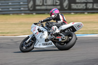 donington-no-limits-trackday;donington-park-photographs;donington-trackday-photographs;no-limits-trackdays;peter-wileman-photography;trackday-digital-images;trackday-photos