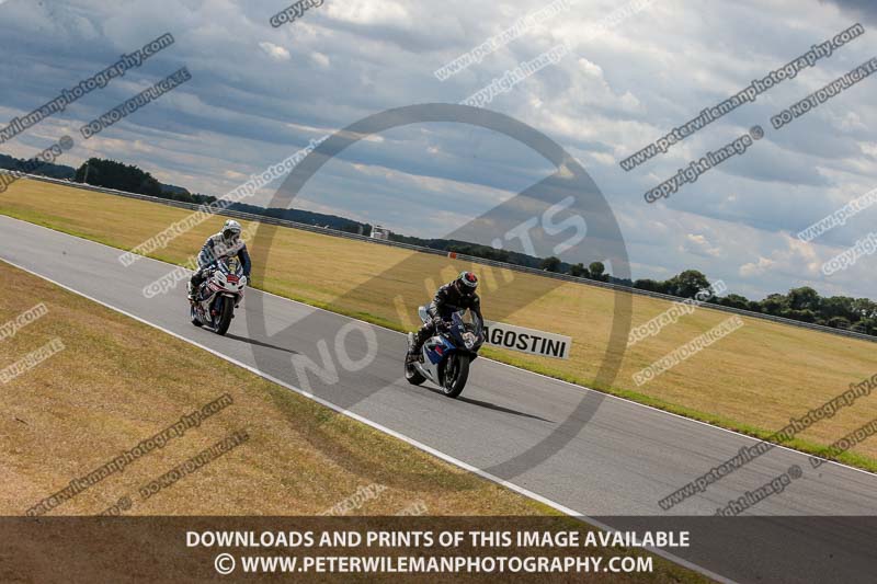 enduro digital images;event digital images;eventdigitalimages;no limits trackdays;peter wileman photography;racing digital images;snetterton;snetterton no limits trackday;snetterton photographs;snetterton trackday photographs;trackday digital images;trackday photos