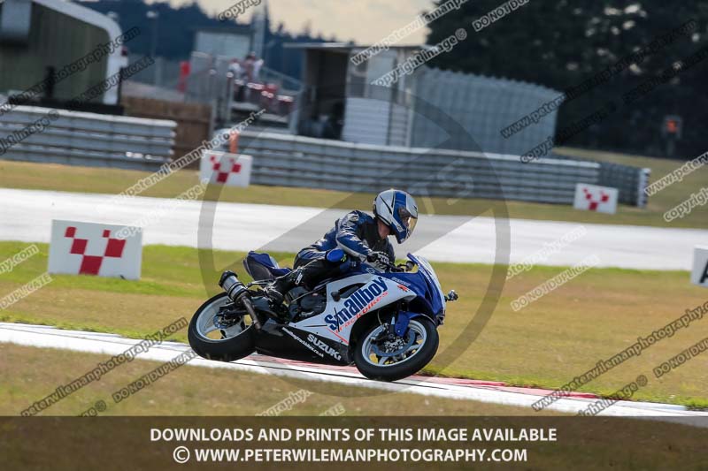 enduro digital images;event digital images;eventdigitalimages;no limits trackdays;peter wileman photography;racing digital images;snetterton;snetterton no limits trackday;snetterton photographs;snetterton trackday photographs;trackday digital images;trackday photos