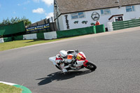 enduro-digital-images;event-digital-images;eventdigitalimages;mallory-park;mallory-park-photographs;mallory-park-trackday;mallory-park-trackday-photographs;no-limits-trackdays;peter-wileman-photography;racing-digital-images;trackday-digital-images;trackday-photos