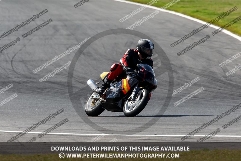 enduro digital images;event digital images;eventdigitalimages;no limits trackdays;peter wileman photography;racing digital images;snetterton;snetterton no limits trackday;snetterton photographs;snetterton trackday photographs;trackday digital images;trackday photos