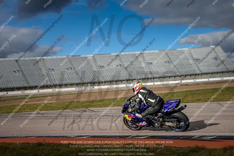 Rockingham no limits trackday;enduro digital images;event digital images;eventdigitalimages;no limits trackdays;peter wileman photography;racing digital images;rockingham raceway northamptonshire;rockingham trackday photographs;trackday digital images;trackday photos