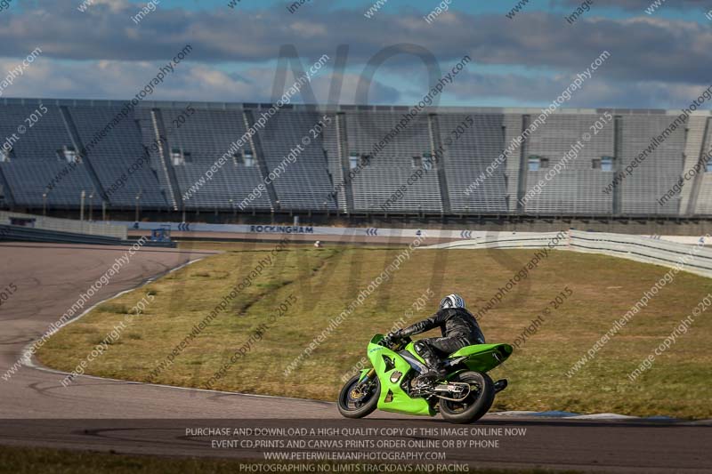 Rockingham no limits trackday;enduro digital images;event digital images;eventdigitalimages;no limits trackdays;peter wileman photography;racing digital images;rockingham raceway northamptonshire;rockingham trackday photographs;trackday digital images;trackday photos