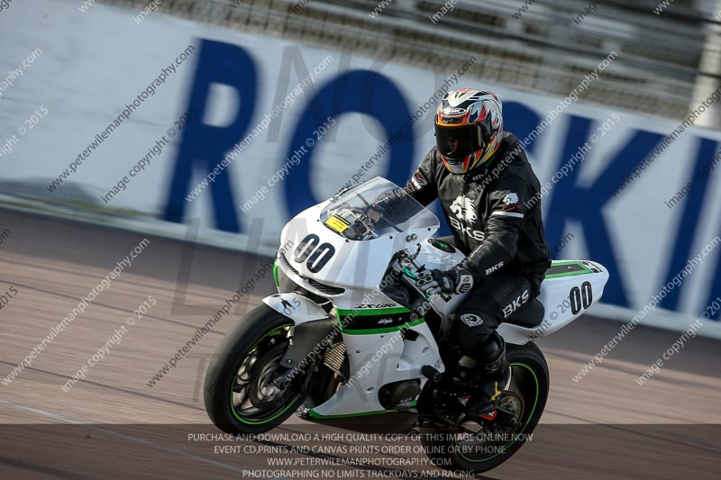 Rockingham no limits trackday;enduro digital images;event digital images;eventdigitalimages;no limits trackdays;peter wileman photography;racing digital images;rockingham raceway northamptonshire;rockingham trackday photographs;trackday digital images;trackday photos