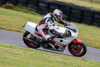 anglesey-no-limits-trackday;anglesey-photographs;anglesey-trackday-photographs;enduro-digital-images;event-digital-images;eventdigitalimages;no-limits-trackdays;peter-wileman-photography;racing-digital-images;trac-mon;trackday-digital-images;trackday-photos;ty-croes