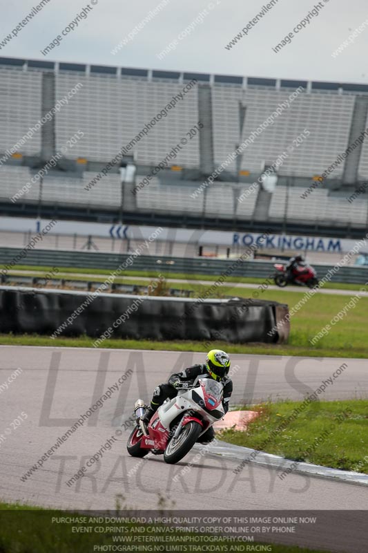 Rockingham no limits trackday;enduro digital images;event digital images;eventdigitalimages;no limits trackdays;peter wileman photography;racing digital images;rockingham raceway northamptonshire;rockingham trackday photographs;trackday digital images;trackday photos