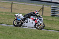 Rockingham-no-limits-trackday;enduro-digital-images;event-digital-images;eventdigitalimages;no-limits-trackdays;peter-wileman-photography;racing-digital-images;rockingham-raceway-northamptonshire;rockingham-trackday-photographs;trackday-digital-images;trackday-photos