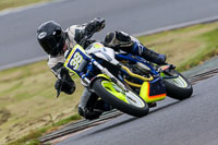 enduro-digital-images;event-digital-images;eventdigitalimages;mallory-park;mallory-park-photographs;mallory-park-trackday;mallory-park-trackday-photographs;no-limits-trackdays;peter-wileman-photography;racing-digital-images;trackday-digital-images;trackday-photos