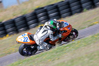 anglesey-no-limits-trackday;anglesey-photographs;anglesey-trackday-photographs;enduro-digital-images;event-digital-images;eventdigitalimages;no-limits-trackdays;peter-wileman-photography;racing-digital-images;trac-mon;trackday-digital-images;trackday-photos;ty-croes