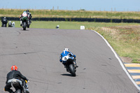 anglesey-no-limits-trackday;anglesey-photographs;anglesey-trackday-photographs;enduro-digital-images;event-digital-images;eventdigitalimages;no-limits-trackdays;peter-wileman-photography;racing-digital-images;trac-mon;trackday-digital-images;trackday-photos;ty-croes