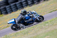 anglesey-no-limits-trackday;anglesey-photographs;anglesey-trackday-photographs;enduro-digital-images;event-digital-images;eventdigitalimages;no-limits-trackdays;peter-wileman-photography;racing-digital-images;trac-mon;trackday-digital-images;trackday-photos;ty-croes