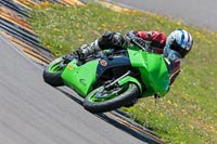 anglesey-no-limits-trackday;anglesey-photographs;anglesey-trackday-photographs;enduro-digital-images;event-digital-images;eventdigitalimages;no-limits-trackdays;peter-wileman-photography;racing-digital-images;trac-mon;trackday-digital-images;trackday-photos;ty-croes