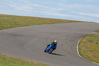 anglesey-no-limits-trackday;anglesey-photographs;anglesey-trackday-photographs;enduro-digital-images;event-digital-images;eventdigitalimages;no-limits-trackdays;peter-wileman-photography;racing-digital-images;trac-mon;trackday-digital-images;trackday-photos;ty-croes