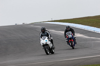 donington-no-limits-trackday;donington-park-photographs;donington-trackday-photographs;no-limits-trackdays;peter-wileman-photography;trackday-digital-images;trackday-photos