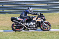 Rockingham-no-limits-trackday;enduro-digital-images;event-digital-images;eventdigitalimages;no-limits-trackdays;peter-wileman-photography;racing-digital-images;rockingham-raceway-northamptonshire;rockingham-trackday-photographs;trackday-digital-images;trackday-photos