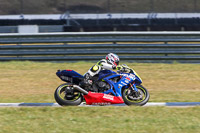 Rockingham-no-limits-trackday;enduro-digital-images;event-digital-images;eventdigitalimages;no-limits-trackdays;peter-wileman-photography;racing-digital-images;rockingham-raceway-northamptonshire;rockingham-trackday-photographs;trackday-digital-images;trackday-photos