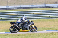 Rockingham-no-limits-trackday;enduro-digital-images;event-digital-images;eventdigitalimages;no-limits-trackdays;peter-wileman-photography;racing-digital-images;rockingham-raceway-northamptonshire;rockingham-trackday-photographs;trackday-digital-images;trackday-photos