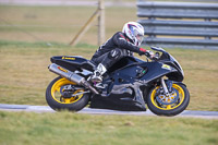 Rockingham-no-limits-trackday;enduro-digital-images;event-digital-images;eventdigitalimages;no-limits-trackdays;peter-wileman-photography;racing-digital-images;rockingham-raceway-northamptonshire;rockingham-trackday-photographs;trackday-digital-images;trackday-photos