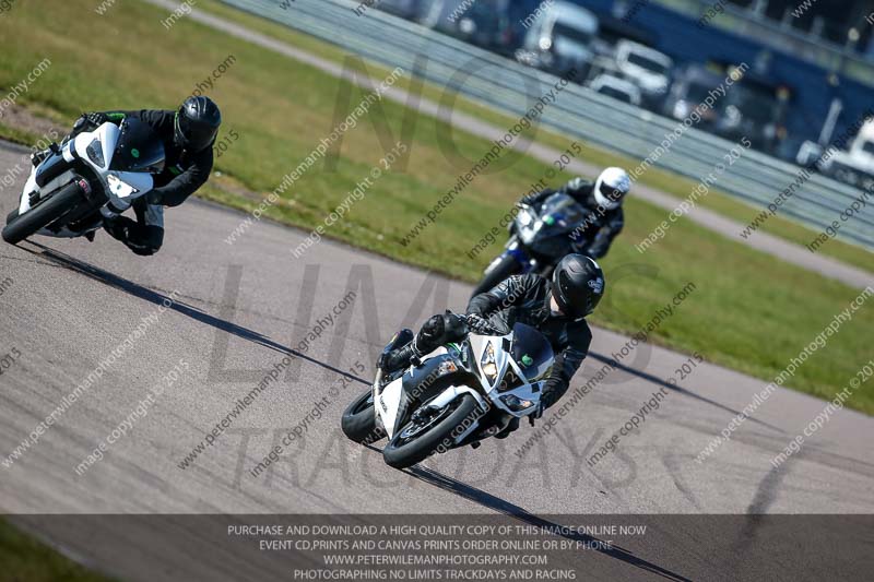 Rockingham no limits trackday;enduro digital images;event digital images;eventdigitalimages;no limits trackdays;peter wileman photography;racing digital images;rockingham raceway northamptonshire;rockingham trackday photographs;trackday digital images;trackday photos