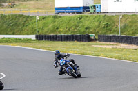 enduro-digital-images;event-digital-images;eventdigitalimages;mallory-park;mallory-park-photographs;mallory-park-trackday;mallory-park-trackday-photographs;no-limits-trackdays;peter-wileman-photography;racing-digital-images;trackday-digital-images;trackday-photos