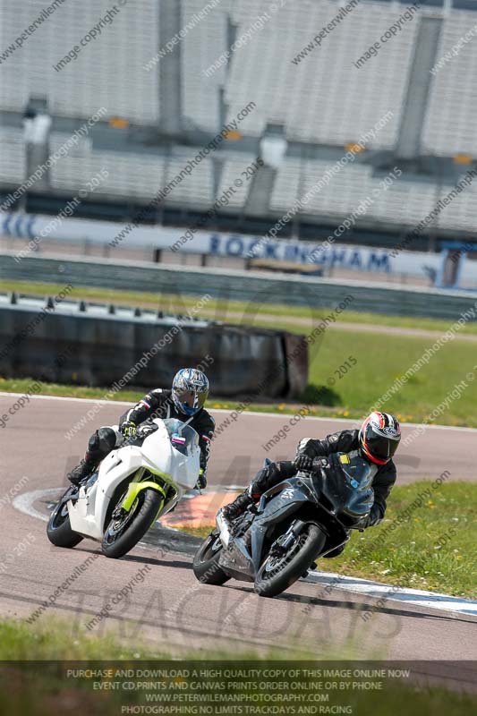 Rockingham no limits trackday;enduro digital images;event digital images;eventdigitalimages;no limits trackdays;peter wileman photography;racing digital images;rockingham raceway northamptonshire;rockingham trackday photographs;trackday digital images;trackday photos