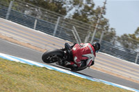 14-to-16th-november-2015;Jerez;event-digital-images;motorbikes;no-limits;peter-wileman-photography;trackday;trackday-digital-images