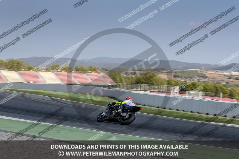 cadwell no limits trackday;cadwell park;cadwell park photographs;cadwell trackday photographs;catalunya barcelona;enduro digital images;event digital images;eventdigitalimages;no limits trackdays;peter wileman photography;racing digital images;trackday digital images;trackday photos