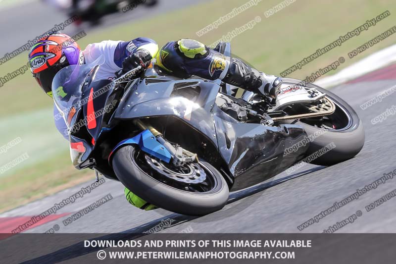 cadwell no limits trackday;cadwell park;cadwell park photographs;cadwell trackday photographs;catalunya barcelona;enduro digital images;event digital images;eventdigitalimages;no limits trackdays;peter wileman photography;racing digital images;trackday digital images;trackday photos