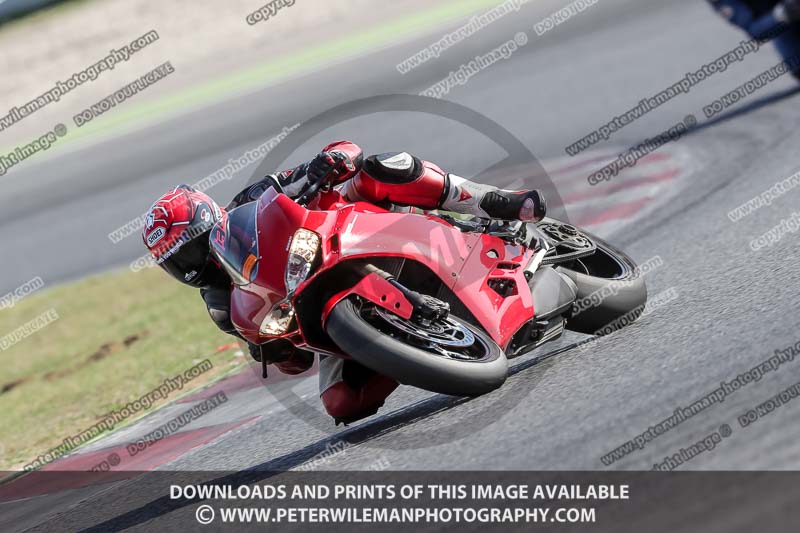 cadwell no limits trackday;cadwell park;cadwell park photographs;cadwell trackday photographs;catalunya barcelona;enduro digital images;event digital images;eventdigitalimages;no limits trackdays;peter wileman photography;racing digital images;trackday digital images;trackday photos