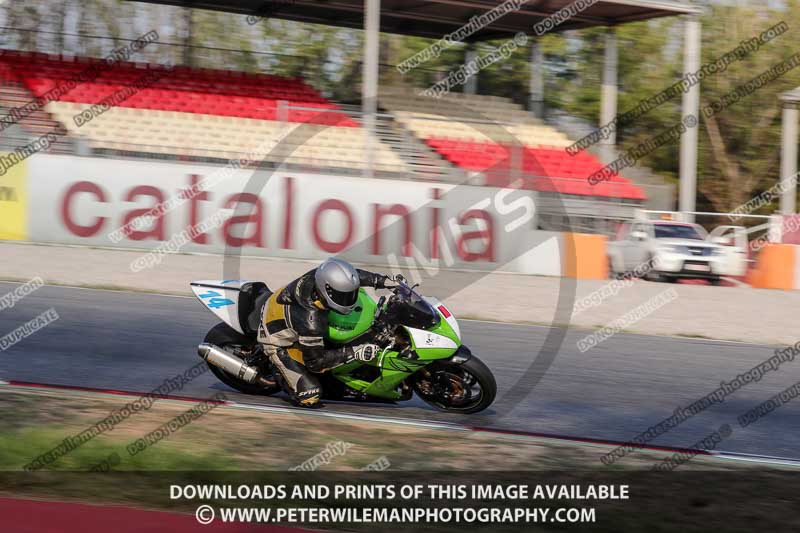 cadwell no limits trackday;cadwell park;cadwell park photographs;cadwell trackday photographs;catalunya barcelona;enduro digital images;event digital images;eventdigitalimages;no limits trackdays;peter wileman photography;racing digital images;trackday digital images;trackday photos