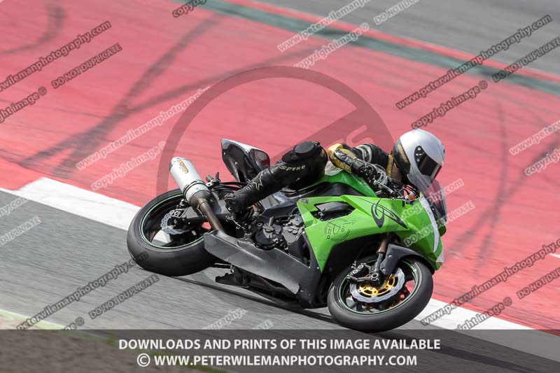 cadwell no limits trackday;cadwell park;cadwell park photographs;cadwell trackday photographs;catalunya barcelona;enduro digital images;event digital images;eventdigitalimages;no limits trackdays;peter wileman photography;racing digital images;trackday digital images;trackday photos