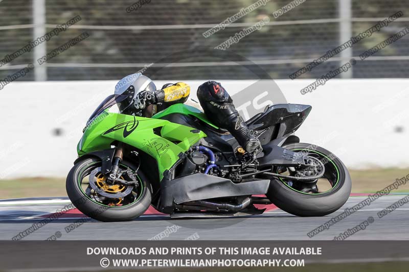 cadwell no limits trackday;cadwell park;cadwell park photographs;cadwell trackday photographs;catalunya barcelona;enduro digital images;event digital images;eventdigitalimages;no limits trackdays;peter wileman photography;racing digital images;trackday digital images;trackday photos