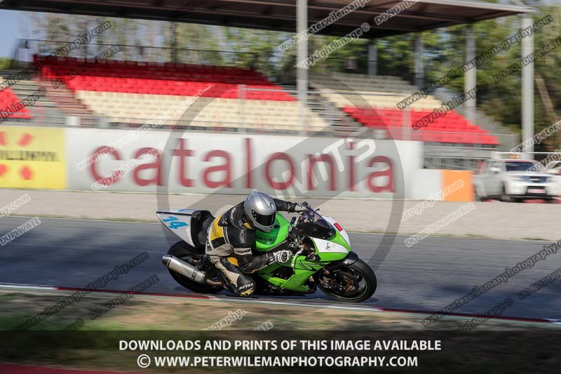 cadwell no limits trackday;cadwell park;cadwell park photographs;cadwell trackday photographs;catalunya barcelona;enduro digital images;event digital images;eventdigitalimages;no limits trackdays;peter wileman photography;racing digital images;trackday digital images;trackday photos