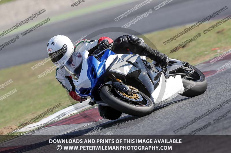 cadwell no limits trackday;cadwell park;cadwell park photographs;cadwell trackday photographs;catalunya barcelona;enduro digital images;event digital images;eventdigitalimages;no limits trackdays;peter wileman photography;racing digital images;trackday digital images;trackday photos