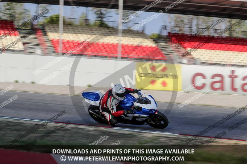 cadwell no limits trackday;cadwell park;cadwell park photographs;cadwell trackday photographs;catalunya barcelona;enduro digital images;event digital images;eventdigitalimages;no limits trackdays;peter wileman photography;racing digital images;trackday digital images;trackday photos