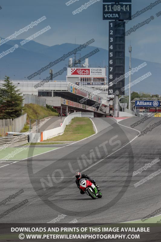 cadwell no limits trackday;cadwell park;cadwell park photographs;cadwell trackday photographs;catalunya barcelona;enduro digital images;event digital images;eventdigitalimages;no limits trackdays;peter wileman photography;racing digital images;trackday digital images;trackday photos