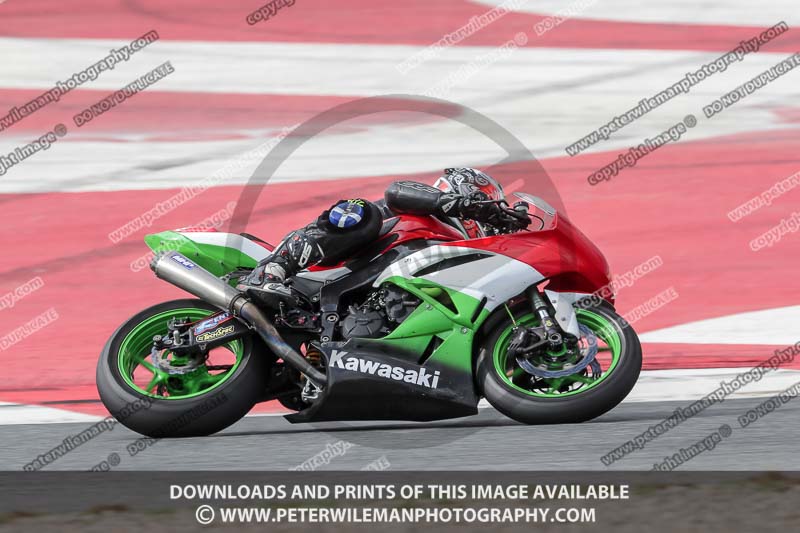 cadwell no limits trackday;cadwell park;cadwell park photographs;cadwell trackday photographs;catalunya barcelona;enduro digital images;event digital images;eventdigitalimages;no limits trackdays;peter wileman photography;racing digital images;trackday digital images;trackday photos