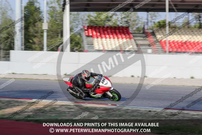 cadwell no limits trackday;cadwell park;cadwell park photographs;cadwell trackday photographs;catalunya barcelona;enduro digital images;event digital images;eventdigitalimages;no limits trackdays;peter wileman photography;racing digital images;trackday digital images;trackday photos